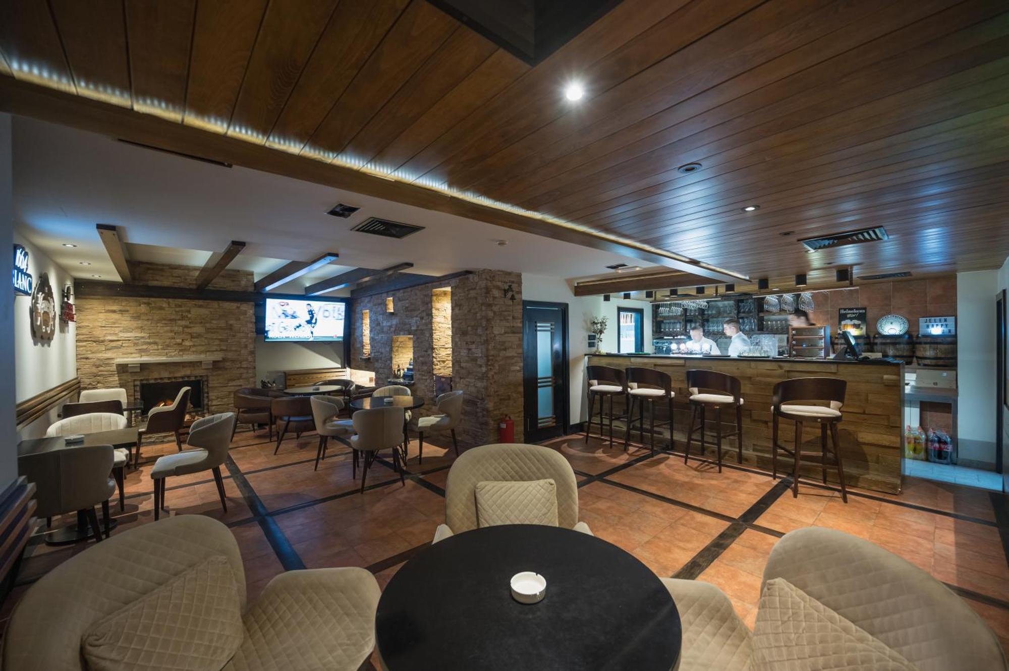 Hotel Sun Loznica Extérieur photo