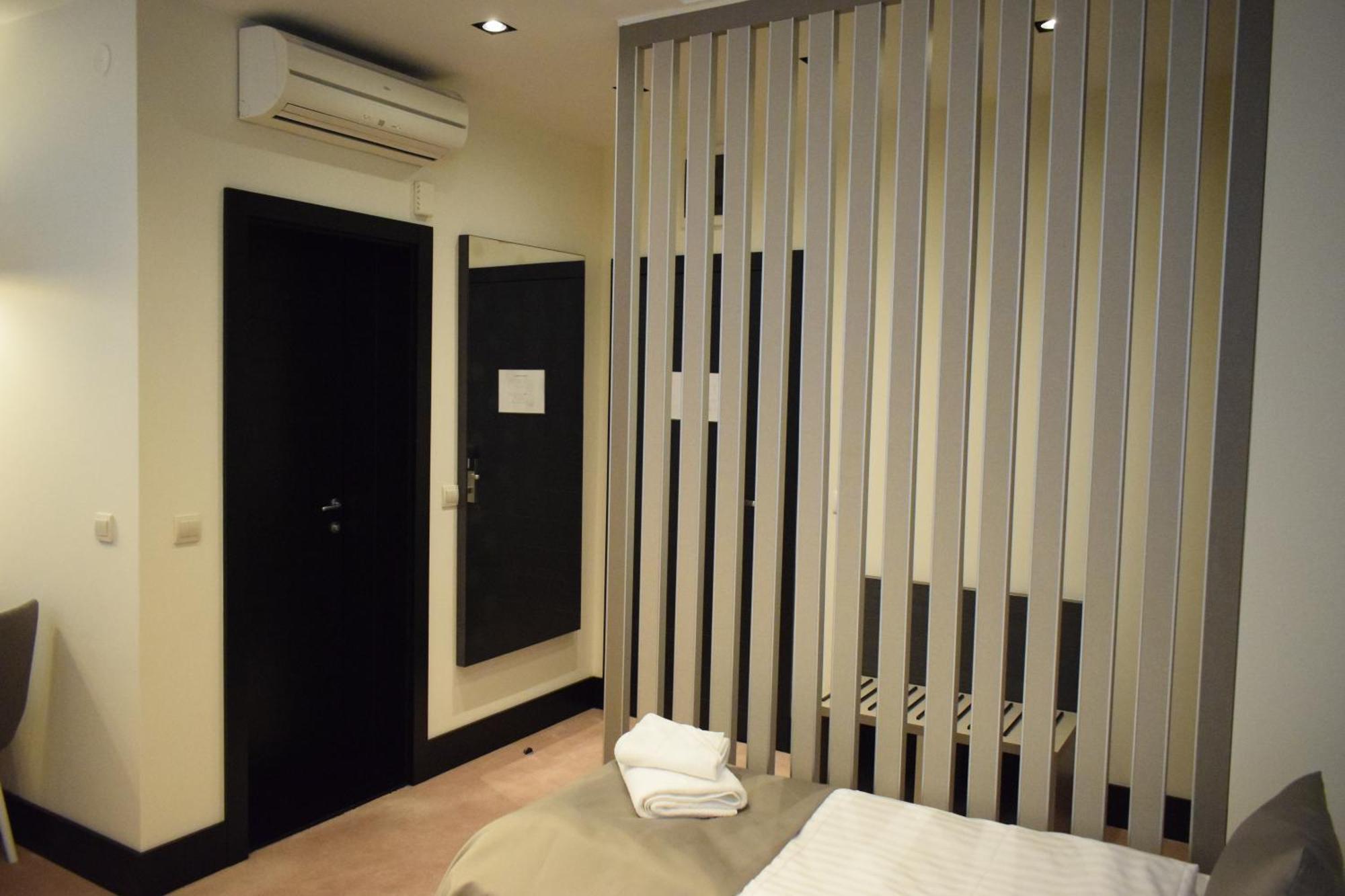 Hotel Sun Loznica Extérieur photo