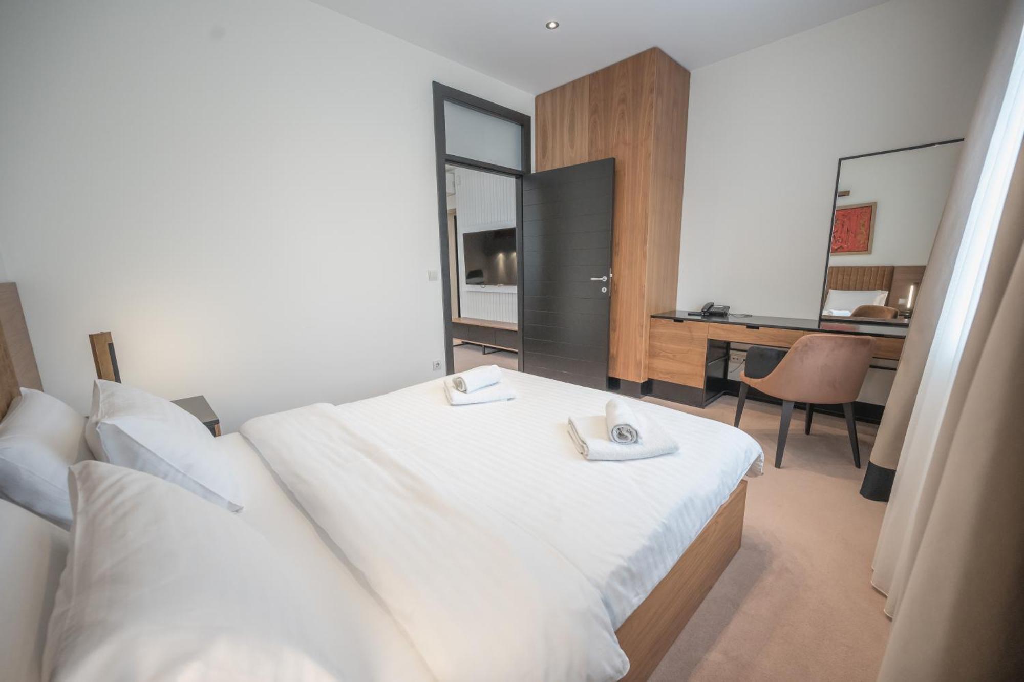 Hotel Sun Loznica Extérieur photo
