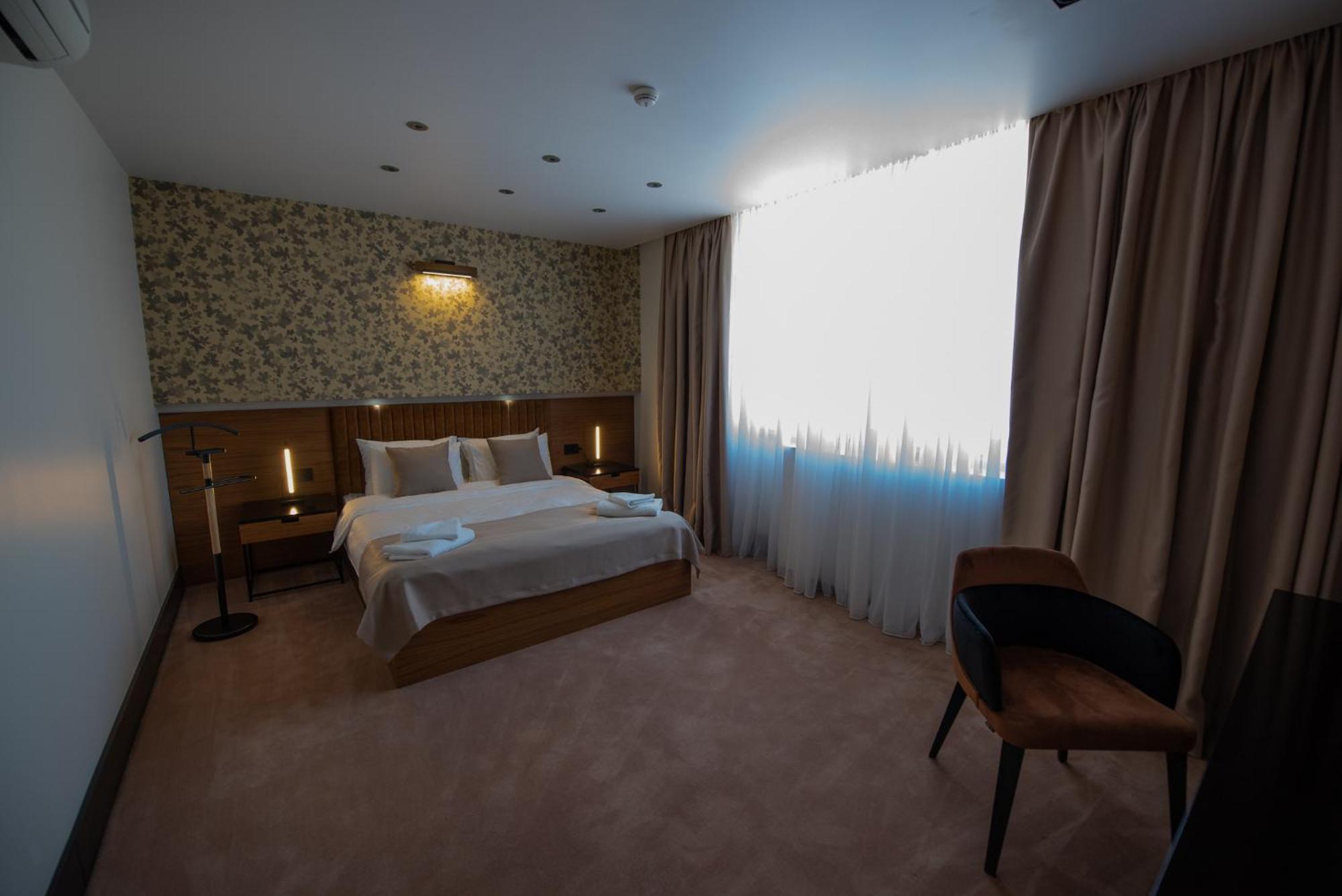 Hotel Sun Loznica Extérieur photo
